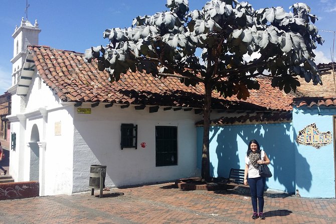 Basic City Tour - Museo del Oro: what you get in 20 minutes