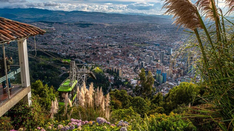 Bogotá: City tour Monserrate, emerald and gold museum & more - What type of traveler should choose this?