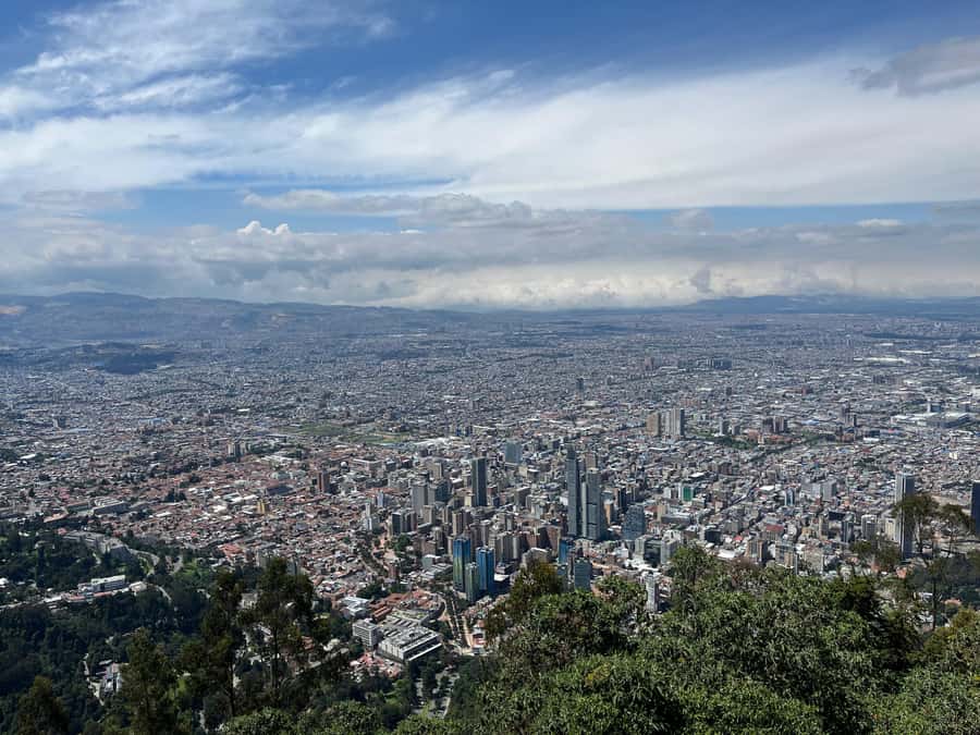 BOGOTA: City Tour, Monserrate, Gold Museum, Botero Museum, Plaza Bolívar - Key things I’d circle before you book