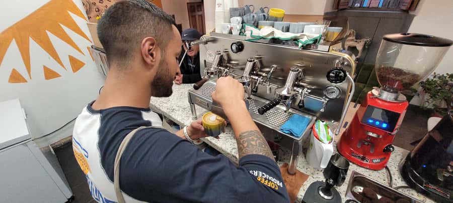 Bogota: Coffee Tour, Filtration and Espresso Experience - The sensory part: tasting flights, aroma cues, and your flavor profile