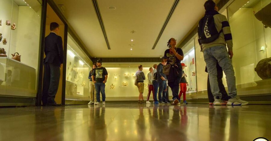 Bogota: Downtown City and Monserrate Hill Private Tour - Should you book the Bogotá Downtown and Monserrate Hill Private Tour?
