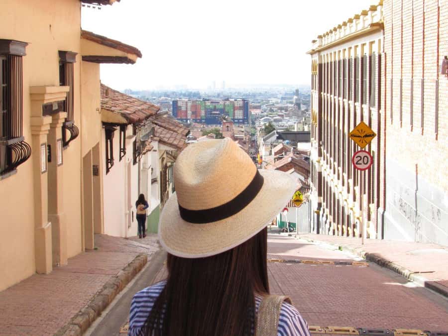 Bogotá: Express Tour with Private Guide and Transportation - Why This 3–4 Hour Bogotá Loop Makes Sense