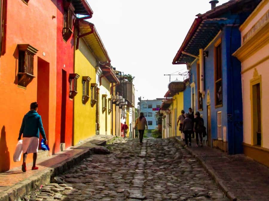 Bogotá: Express Tour with Private Guide and Transportation - La Candelaria Walking Route: Old Streets, Street Art, and Courtyards