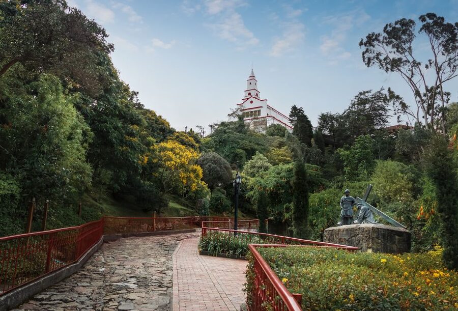 Bogota: Gold Museum and Monserrate Private Half-Day Tour - Who this tour fits best