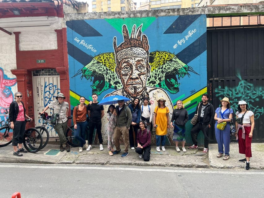 Bogotá: Graffiti Tour el mejor recorrido de arte urbano - What you’ll learn: artists, basics, protest, and social change
