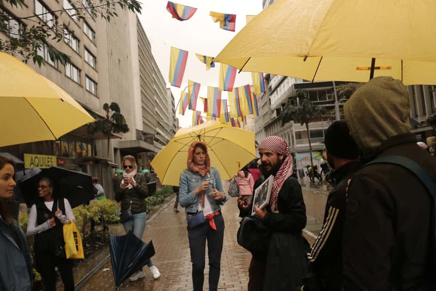 Bogotá: Guided La Candelaria Walking Tour - Getting Your Bearings in La Candelaria Without Feeling Lost