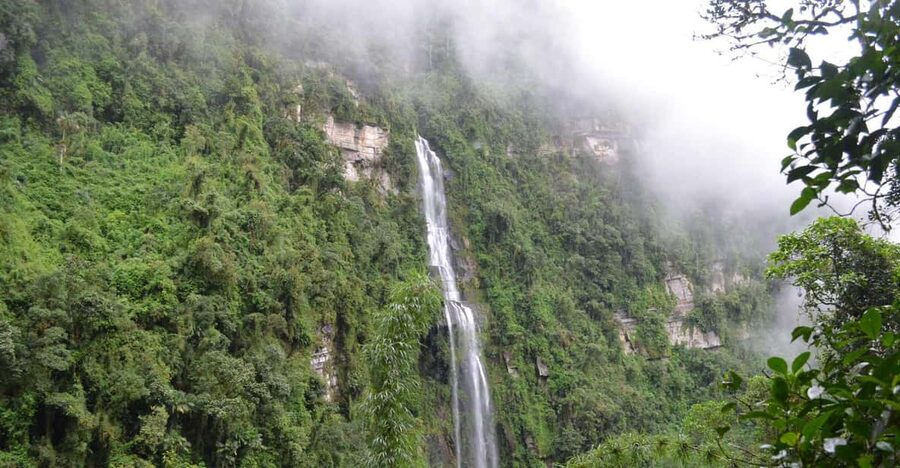 Bogota: Hike to La Chorrera Waterfall, El Chiflón and Guadalupe Hill - How to make the most of the photos (without losing time)