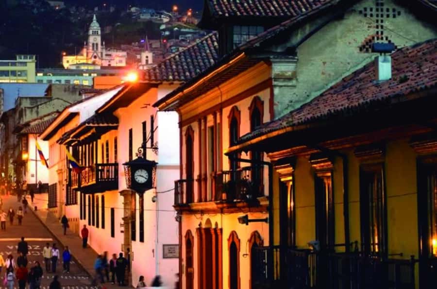 BOGOTA: Night Tour in Bogotá (Express) - La Calera at Night: Canelazo, Photos, and Cold-Air Reality