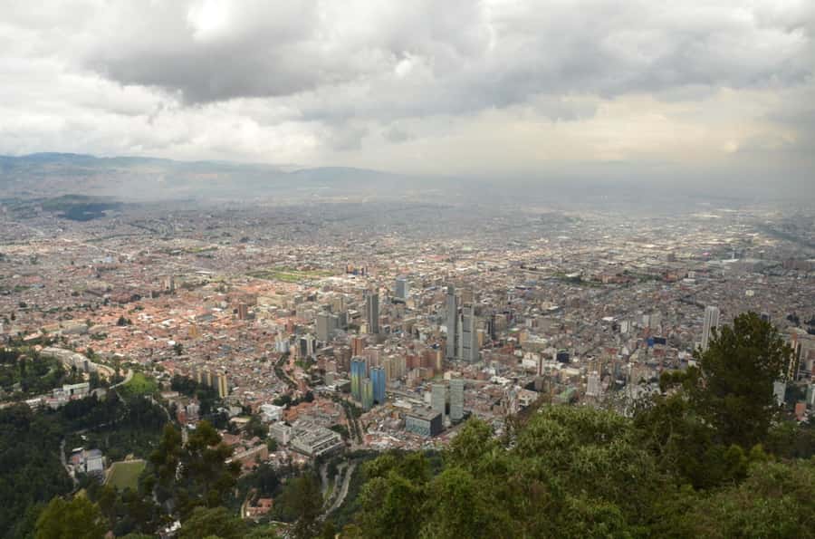 Bogotá: Private Guided Tour with Monserrate & La Candelaria - Museo del Oro: Pre-Columbian Gold With Real Context