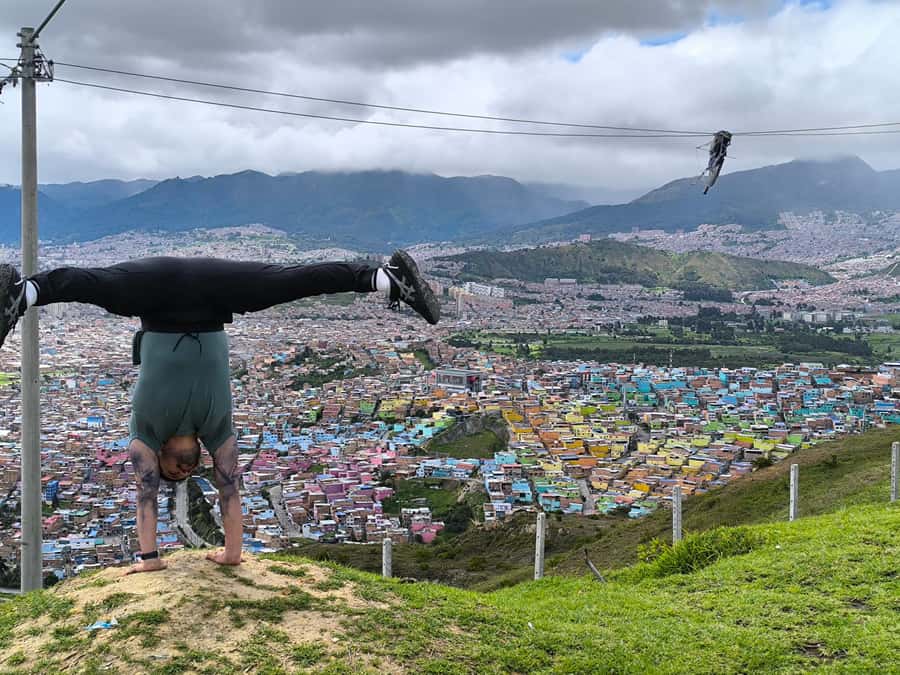 Bogotá´s Barrios: El Paraíso Favela Tour with Cable Car - Key highlights to expect