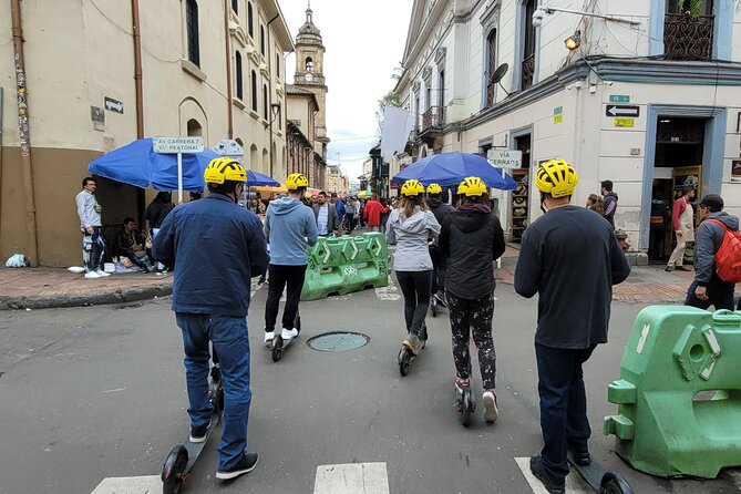 Bogota scooter tour - Starting point near Cl. 12b #285: get oriented quickly