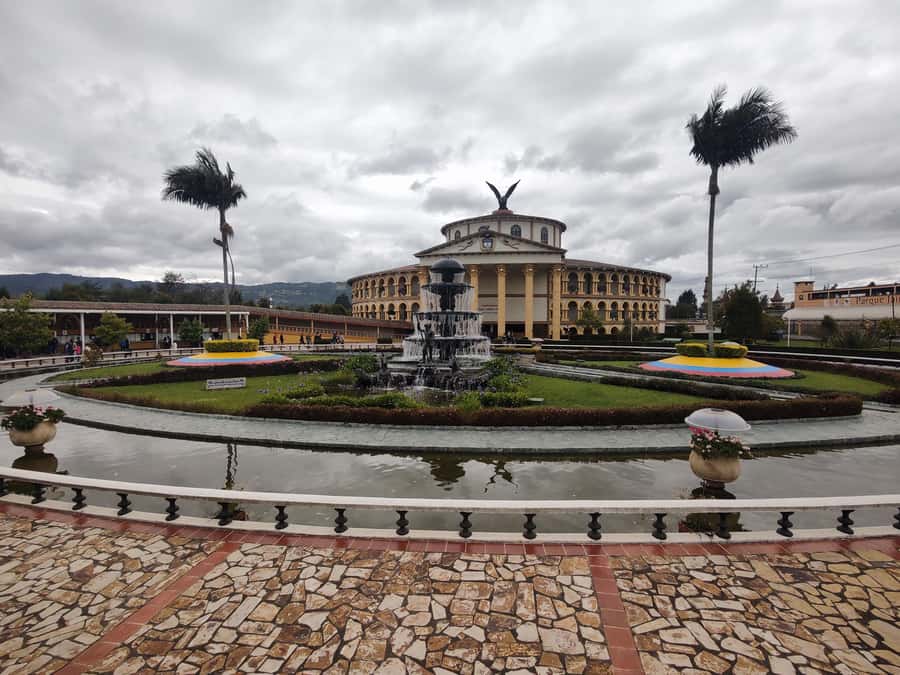 BOGOTA: Tour of Jaime Duque Park, Zoo, and Aerospace Museum - Price and logistics: what $117 buys you (and what it doesn’t)