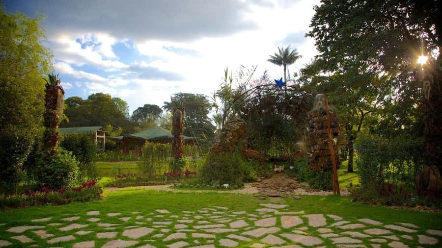 BOGOTA: Visit to the Botanical Garden and Ugly Betty's House - How the 4-Hour Route Fits Together (Without Feeling Chaotic)