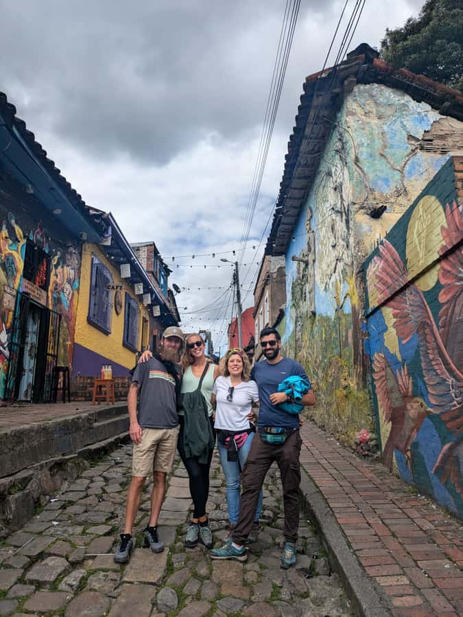 Candelaria Unveiled: Cool-tural Heritage Walking Tour - Why La Candelaria works: colonial architecture plus real-world context