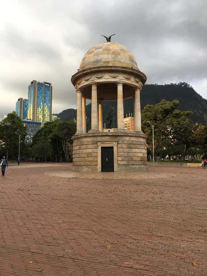 Complete Walking Tour in Bogota's Downtown - Chorro de Quevedo: street culture with a story behind it