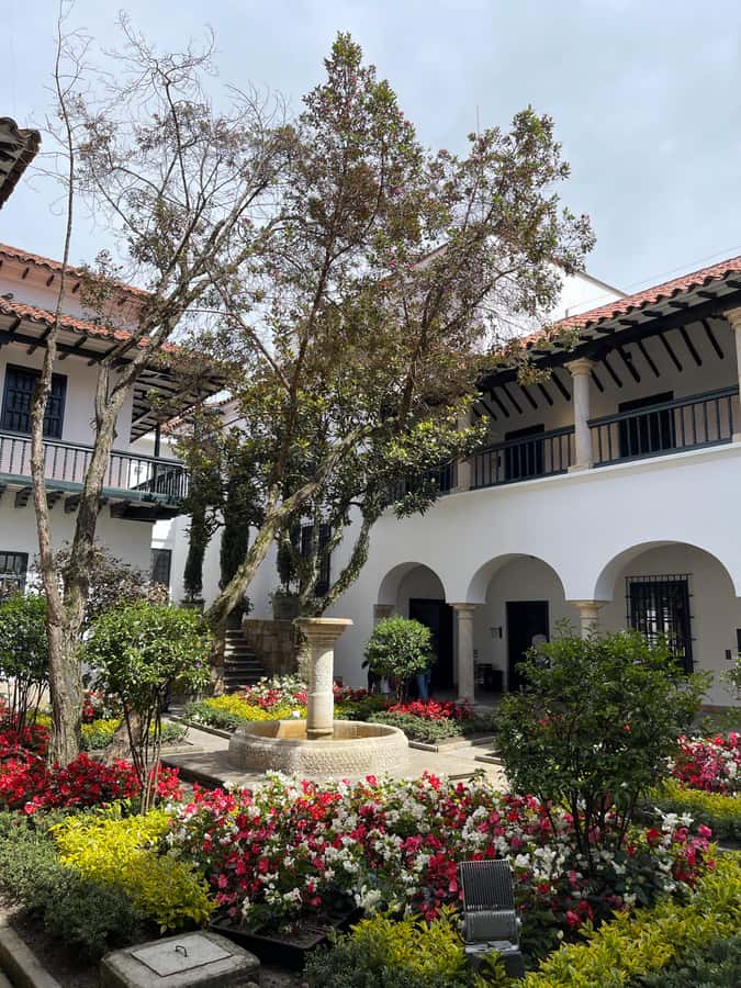 Discover Bogota-city tour and the Salt Cathedral in one day - La Candelaria, Plaza de Bolívar, and Chorro de Quevedo: where you get bearings fast