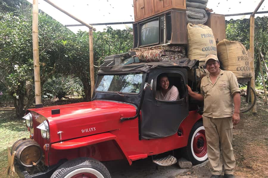From Bogotá: Coffee Farm Experience Private Day Tour - How Colombian coffee becomes coffee: from cherry to beans to grind