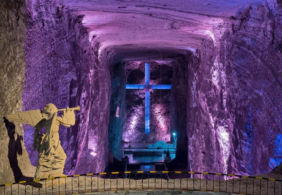From bogota: Salt Cathedral tour a Cultural Heritage Tour - Getting There: Bogotá to Zipaquirá’s 1.5-Hour Countryside Drive