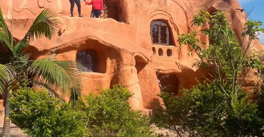From Bogota: Villa de Leyva Day Magic Town Tour - Casa Terracota: clay, art, and a cultural idea that feels practical