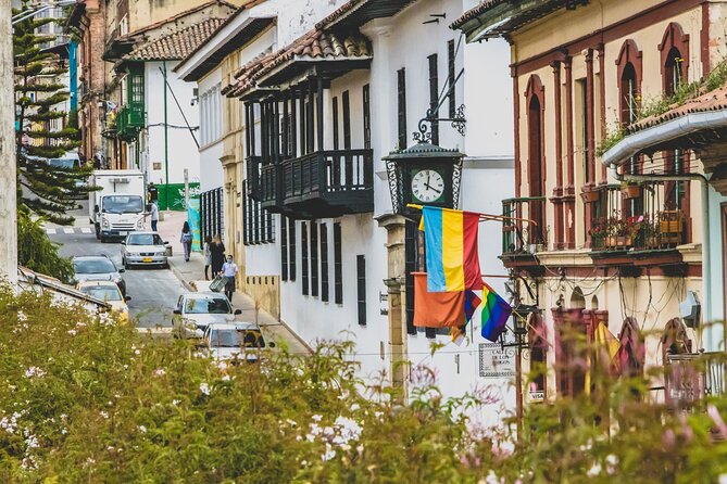La Candelaria Walking Private Tour (3 Hrs.) - The main event: Barrio La Candelaria in a guide-led route