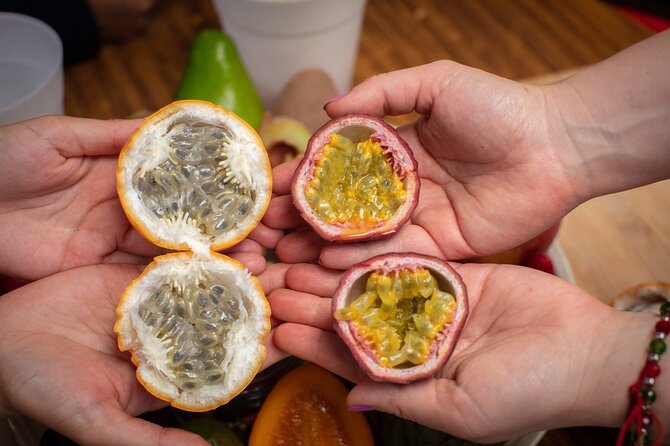 PALOQUEMAO MARKET FOOD TOUR. EXOTIC FRUIT. LOCAL SNACKS. /Min 2 pax - Paloquemao Market: why this place beats a casual fruit stop