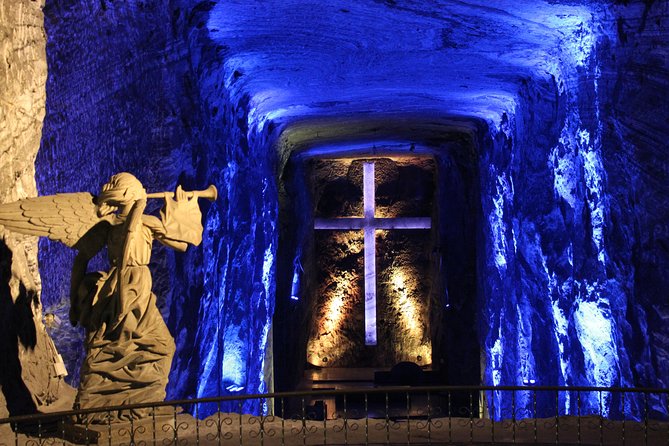 Salt Cathedral of Zipaquira Tour: Private or Shared - Bogotá Pickup and The Drive: How Smooth Is It?