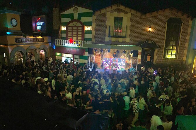 Theatron Party-Tour, 20 Clubs, Map, cocktail, bottle, After-party - What happens after the official tour ends at 1:30 am