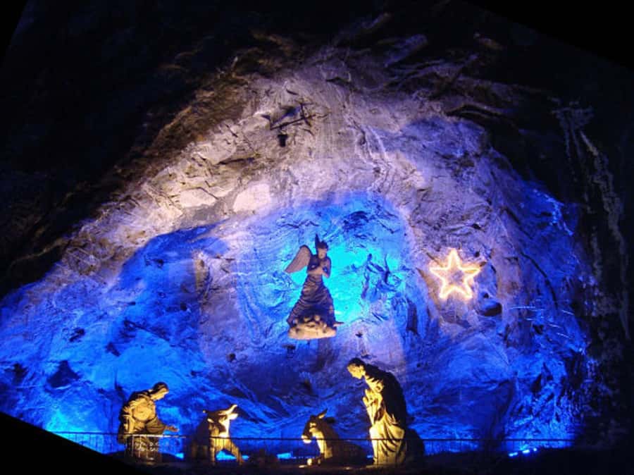 Wonders of Salt: Colombia's Underground Cathedral - Timing, Photos, and the Food Window You’ll Actually Use