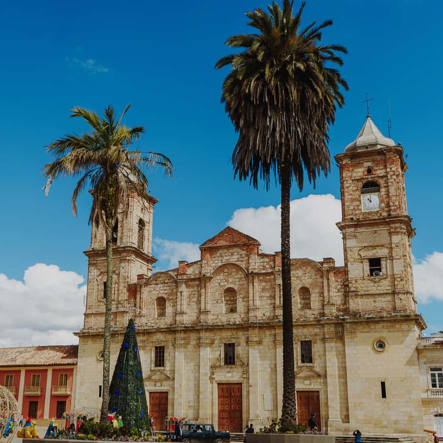 Zipaquirá: Salt Cathedral Group Tour with Pickup - Lunch break and the 9-hour day: plan for a full, not-too-rushed schedule